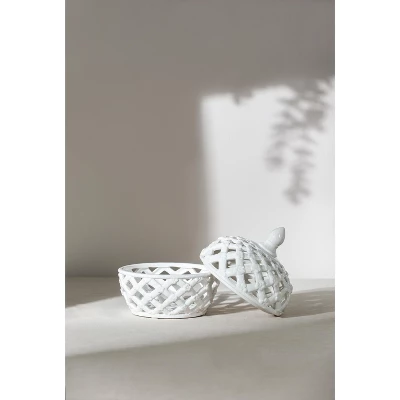 D8x9.5in White Ceramic Lidded Jar With Lattice Design 6 D8x9.5in White Ceramic Lidded Jar With Lattice Design - Image 6