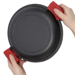 2 In 1 Pre-Seasoned Cast Iron Dutch Oven With Dual Handles, Outdoor Camping Deep Pot For BBQ Baking, 5 Quart.With 2pcs Silicone Handel Covers -Bold Design Store GUEST 2f56a0ac 16f3 4b1c 96e8 00f4f7d0c2db